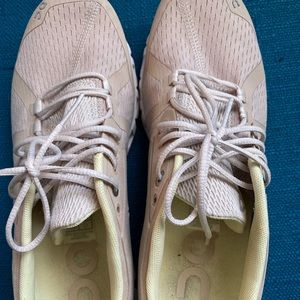 On Cloud Running Shoes